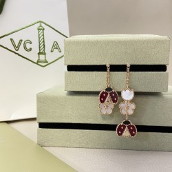 Van Cleef Jewelry High Quality