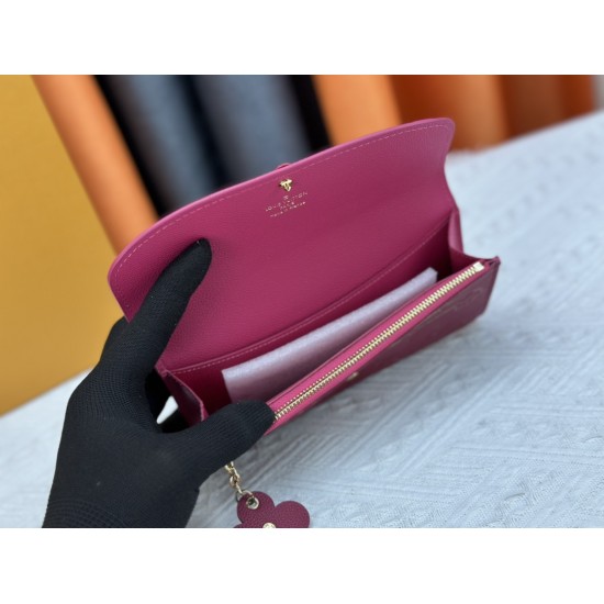 LV Bags High Quality Flip Wallet
