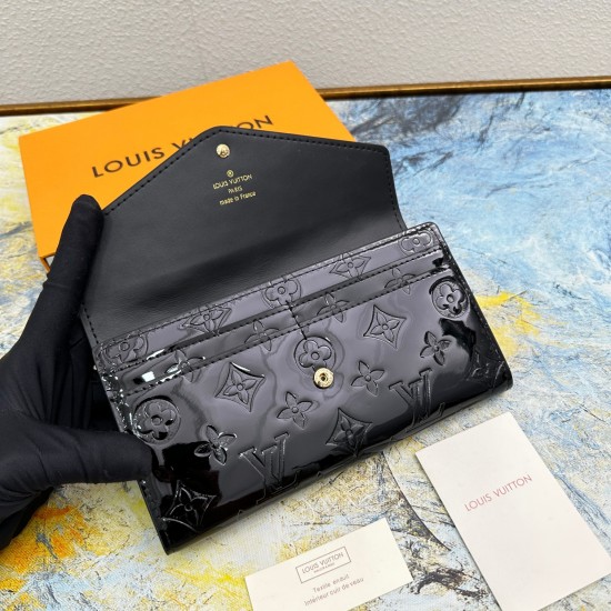 LV Bags High Quality Flip Wallet
