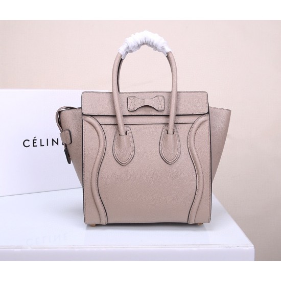 Celine Bags Top Quality 
Small size 20 * 20 * 8cm
Medium size 26 * 26 * 13cm
Large size 30 * 30 * 15cm