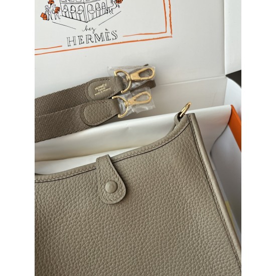 Hermes Bags Top Quality Evelyne 17cm
