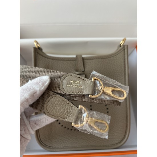 Hermes Bags Top Quality Evelyne 17cm
