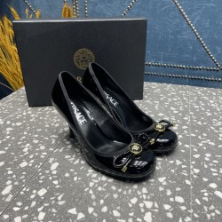 Versace Shoes Fashion shoes
 Top Quality