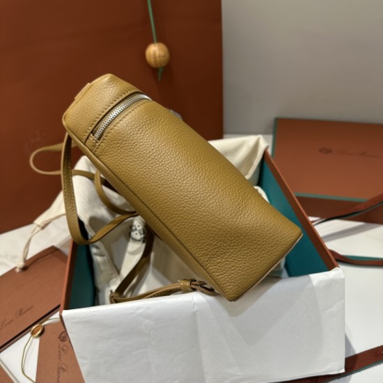 LP Bags Top Quality Size: 23 × 8 × 22cm