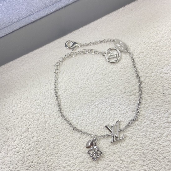 LV Jewelry High Quality