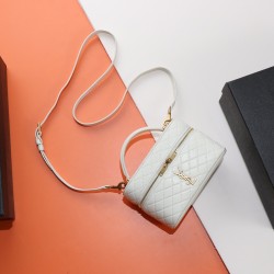 YSL Bags Top Quality
18×11×6.5 cm