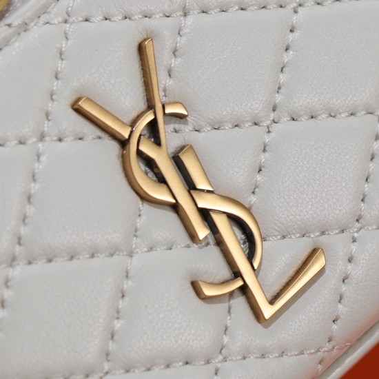 YSL Bags Top Quality
18×11×6.5 cm