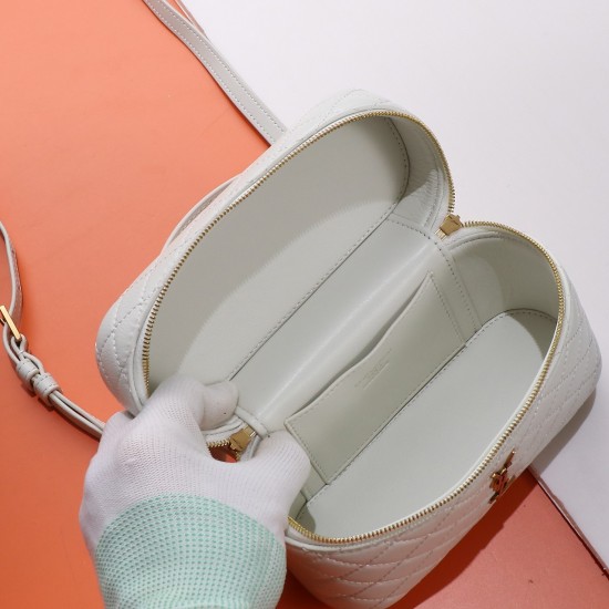 YSL Bags Top Quality
18×11×6.5 cm