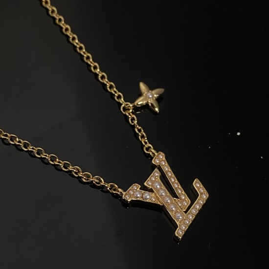 LV Jewelry High Quality