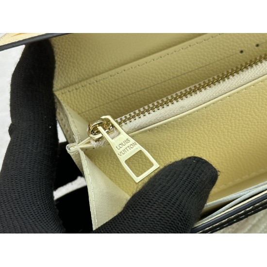 LV Bags High Quality Flip Wallet
