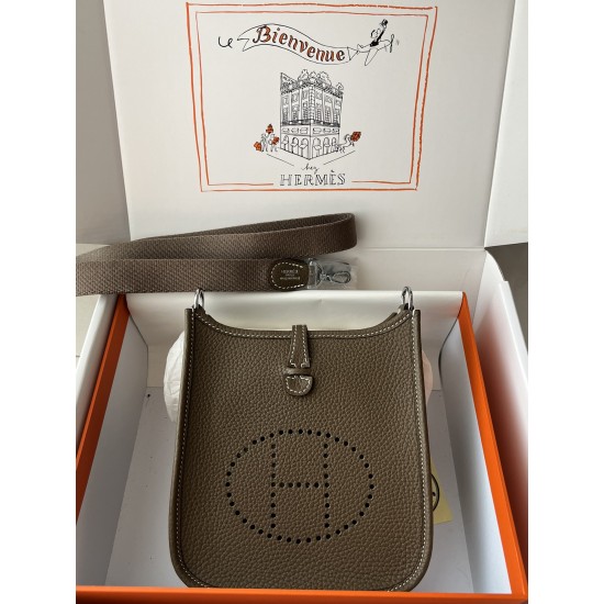 Hermes Bags Top Quality Evelyne 17cm
