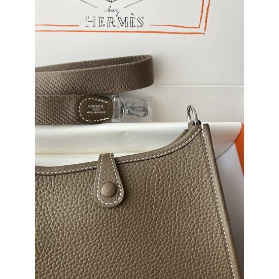 Hermes Bags Top Quality Evelyne 17cm
