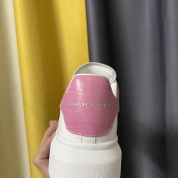 McQueen Shoes
 Top Quality
