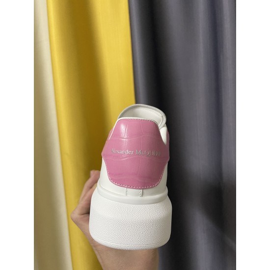 McQueen Shoes
 Top Quality
