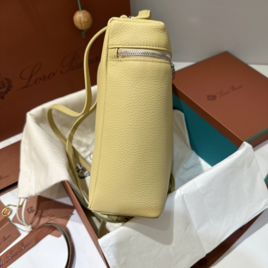 LP Bags Top Quality Size: 23 × 8 × 22cm