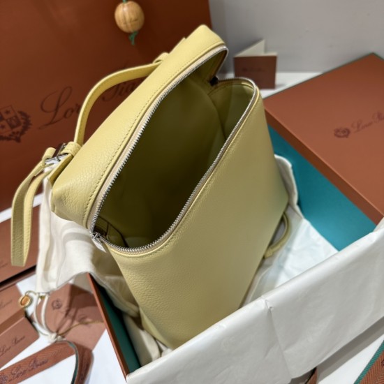 LP Bags Top Quality Size: 23 × 8 × 22cm