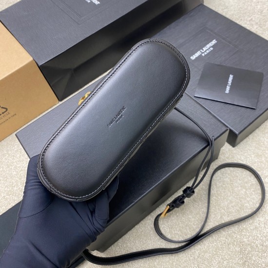 YSL Bags Top Quality
18×11×6.5 cm