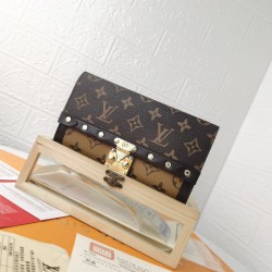 LV Bags High Quality Flip Wallet
