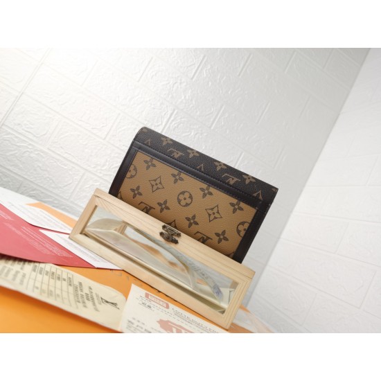 LV Bags High Quality Flip Wallet
