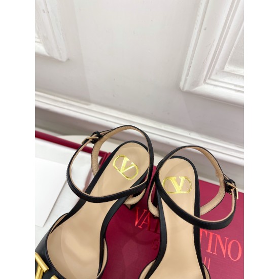 Valentino Shoes Top Quality