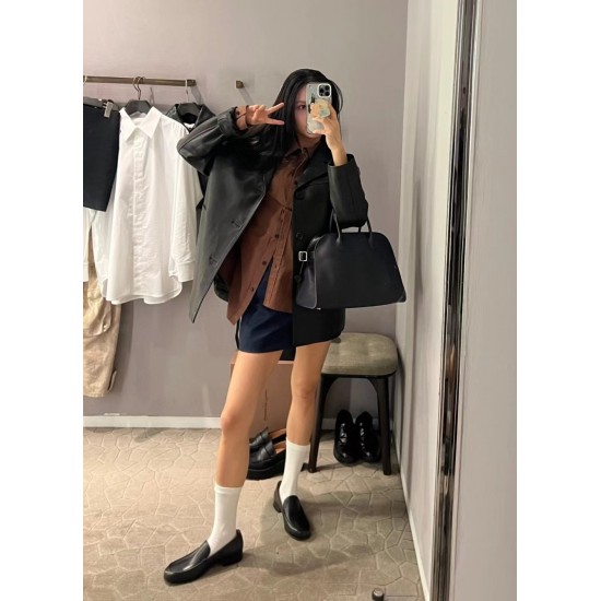 The Row Bags Top Quality
Small:26.20.18
Big:38.26.23