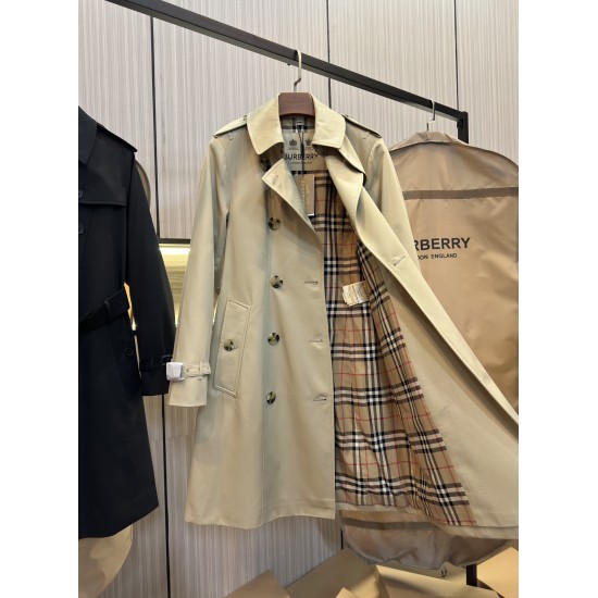 Burberry coat
uk4，6，8，10，12