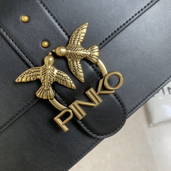 Pinko Bags Top Quality
27*17*8cm