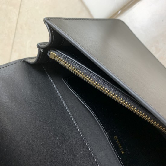 Pinko Bags Top Quality
27*17*8cm