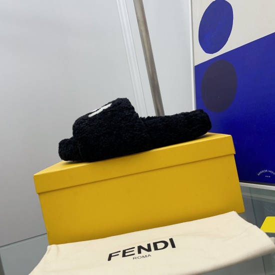 Fendi Shoes Top Quality