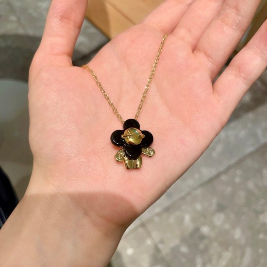 LV Jewelry Necklace