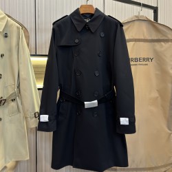 Burberry coat
uk4，6，8，10，12