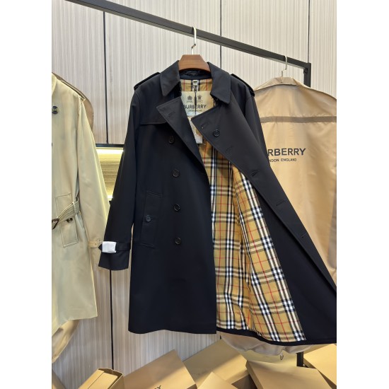Burberry coat
uk4，6，8，10，12