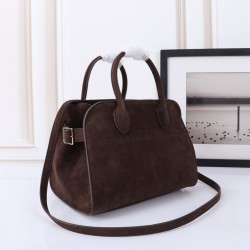 The Row Bags Top Quality
Small:26.20.18
Big:38.26.23