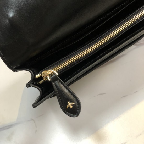 Pinko Bags Top Quality
27*17*8cm