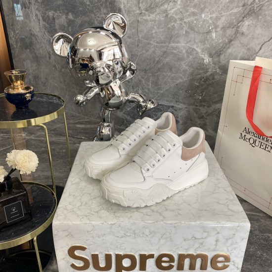 McQueen Shoes
 Top Quality
