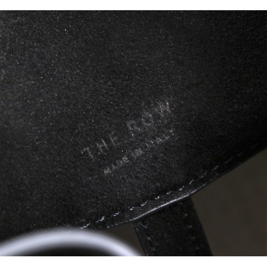 The Row Bags Top Quality
Small:26.20.18
Big:38.26.23