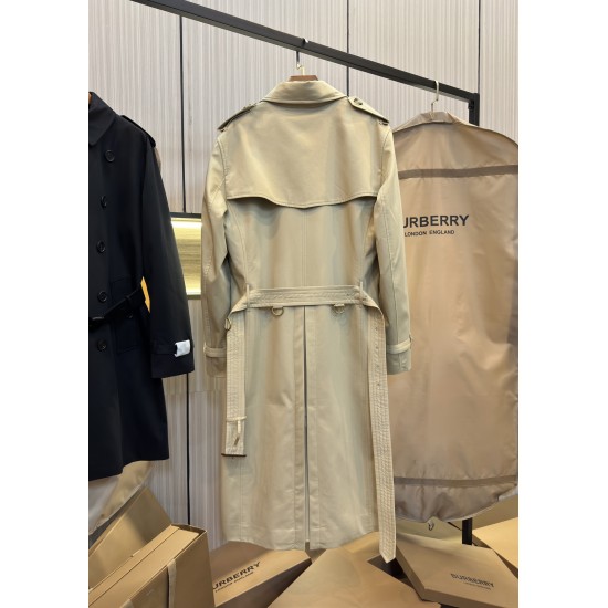 Burberry coat
uk4，6，8，10，12