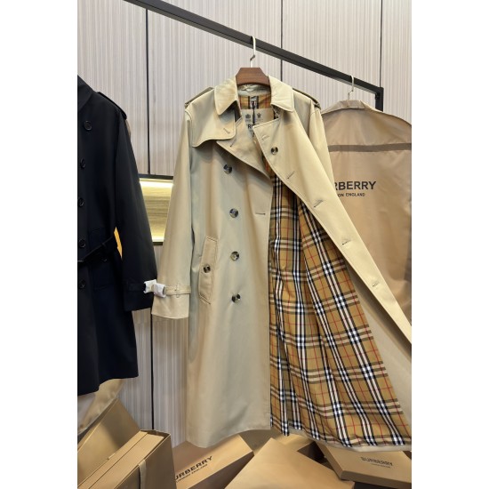 Burberry coat
uk4，6，8，10，12