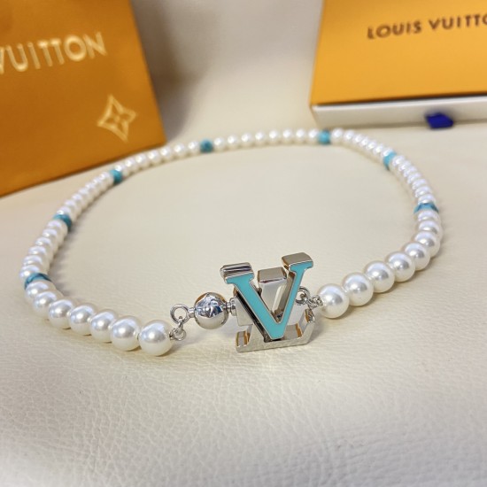 LV Jewelry High Quality