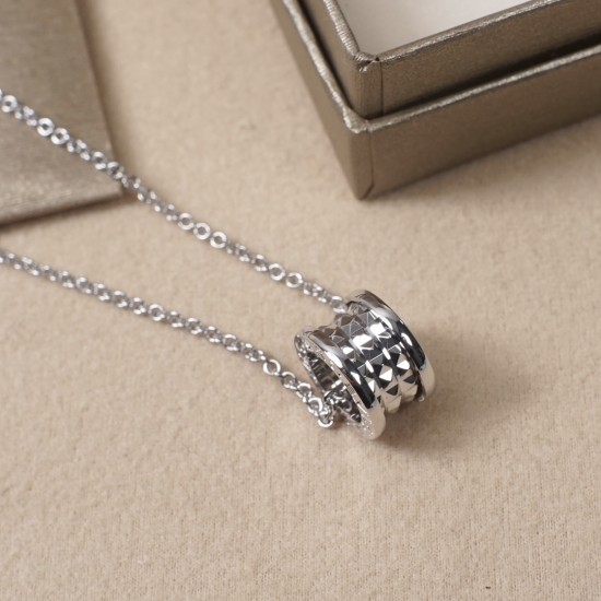 Bvlgari Jewelry Necklace