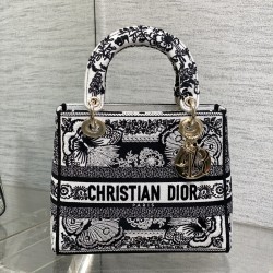 Dior Bags Top Quality
Five Grid