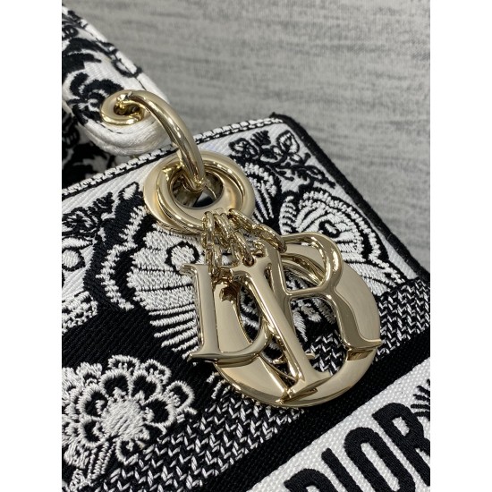 Dior Bags Top Quality
Five Grid