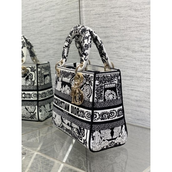 Dior Bags Top Quality
Five Grid