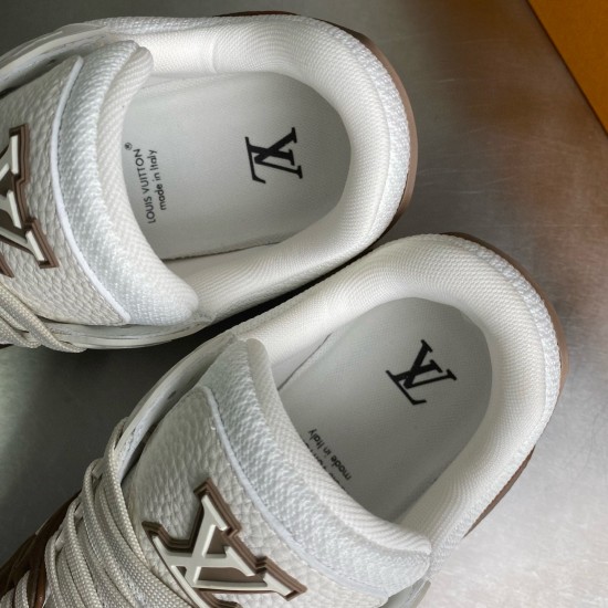 LV Shoes Top Quality
women 35-40 

men 39-45