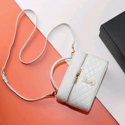 YSL Bags Top Quality
18×11×6.5 cm