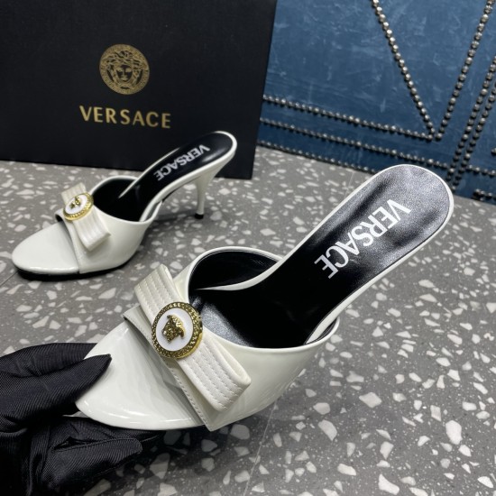 Versace Shoes Fashion shoes
 Top Quality