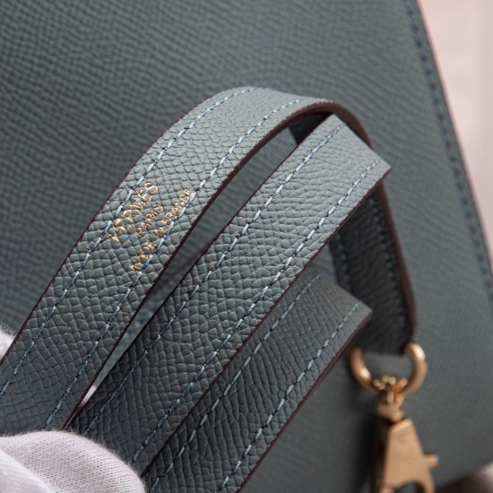 Hermes Bags High Quality
Large size 28:22:10 cm

Small size 25: 17: 7cm