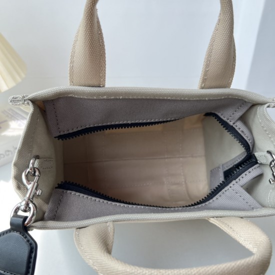 MJ Tote Full leather size: 41 * 34 * 15cm $140 Full leather medium size: 33 * 28 * 13cm $120 Full leather small size: 26 × 20 × 13cm $100 Fabric Large Size: 41 * 34 * 15cm $100 Medium size of fabric: 33 * 28 * 13cm $90 Fabric small size: 26 × 20 × 13cm $8