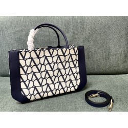 Valentino Bags Top Quality
35/25/17cm