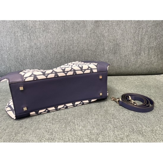 Valentino Bags Top Quality
35/25/17cm